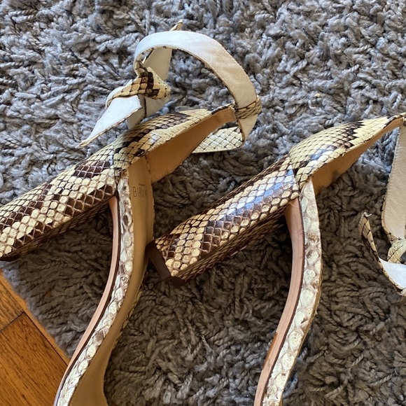 Alexandre Birman Clarita Bow Python Block Heel Sandals Size 40 - Picture 12 of 14